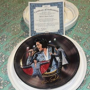 Elvis Plate